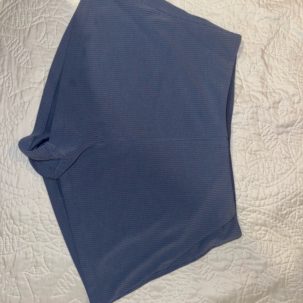 Lululemon Athletica Ribbed Softstreme High Rise Short 2”